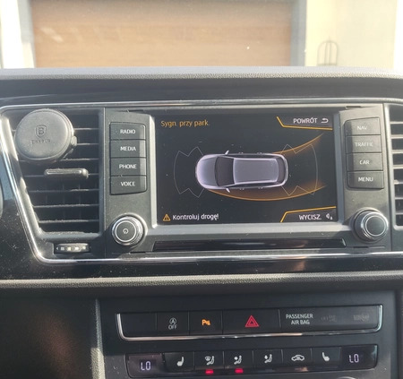 Seat Leon cena 49900 przebieg: 193000, rok produkcji 2016 z Tarczyn małe 379